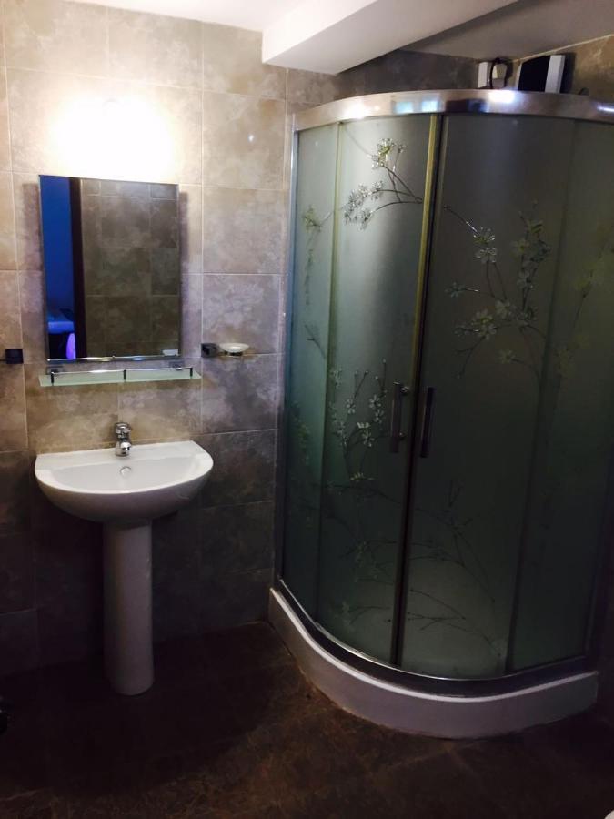 קטאגואסטוטה Villa Begonia מראה חיצוני תמונה